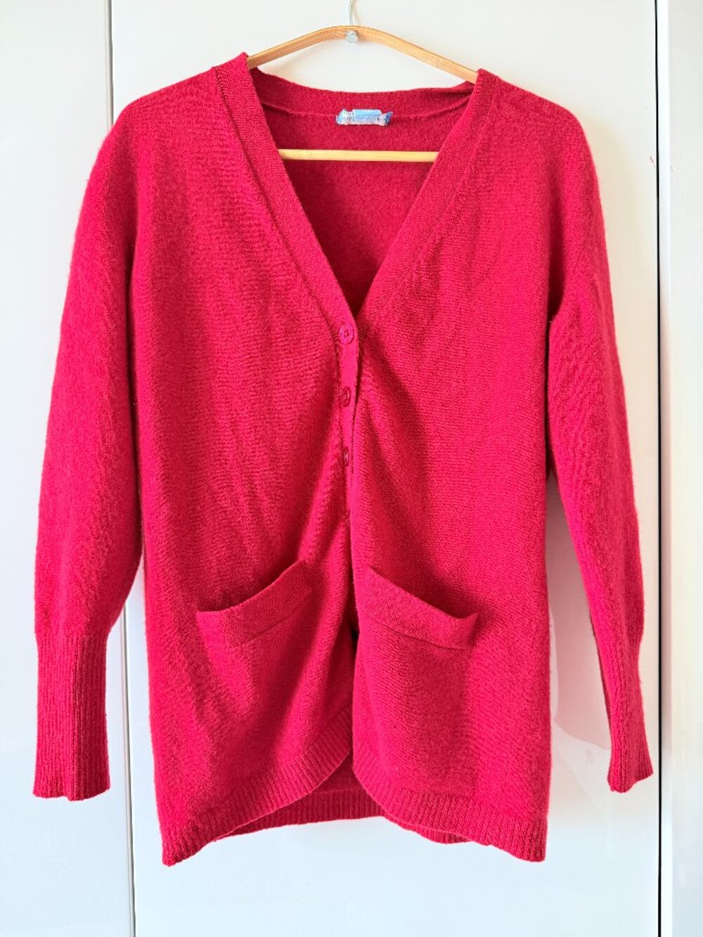 🎄Holiday Ready! 100% Cashmere Red V-Neck Button Cardigan Sweater Pockets M